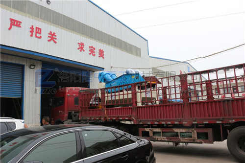 細(xì)沙回收機(jī)發(fā)貨