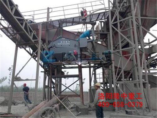 細(xì)砂回收機(jī)安裝現(xiàn)場(chǎng) 細(xì)砂回收機(jī)安裝現(xiàn)場(chǎng).jpg